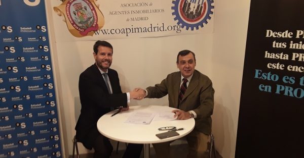 El COAPI de Madrid y Banco Sabadell firman un convenio de colaboración para dar soporte a los profesionales