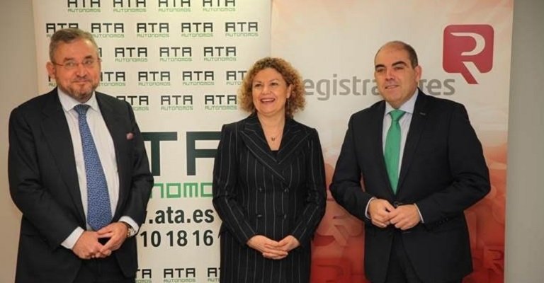 El Colegio de Registradores y ATA firman un convenio para potenciar sus relaciones asociativas
