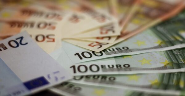 Eurostat confirma una inflación récord del 5% en la eurozona