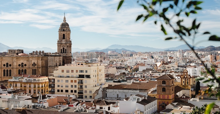 La ciudad de Málaga alcanza precios máximos en venta y alquiler