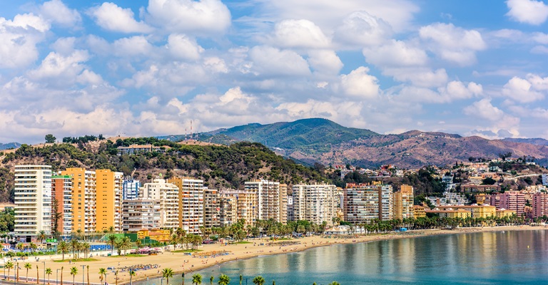 El precio de la vivienda en Málaga marca un récord cada mes de 2023 y supera la barrera de los 3.000€/m²