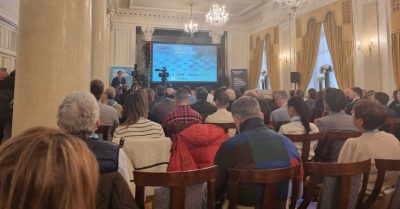 Roberto Fernández (Fotocasa) habla sobre el desequilibrio entre oferta y demanda en el Congreso de COAPIS de Bizkaia